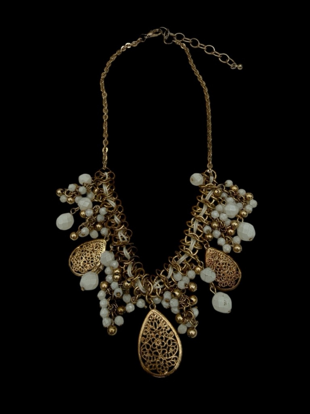 Vintage Filigree Gold Statement Necklace and Earrings Coordinated Set - Picture 8 of 10